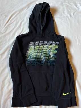 Boys Nike Sweatshirt with hood Nike swoosh